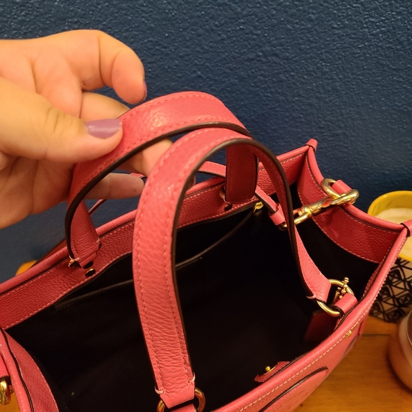 Coach Dempsey - Picture 5 of 15